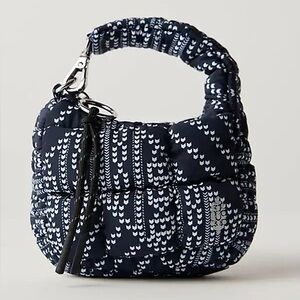NWT FREE PEOPLE MOVEMENT Printed Micro Pouch | Chevron Stitch MSRP $28